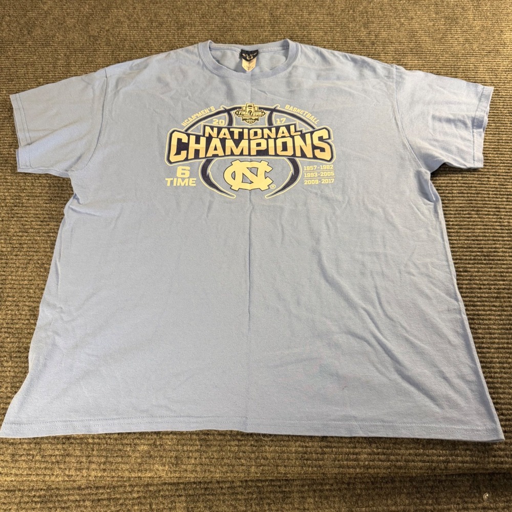Blue 84 UNC Tar Heels 2017 National Champions T-Shirt Mens XL Carolina Blue Cott